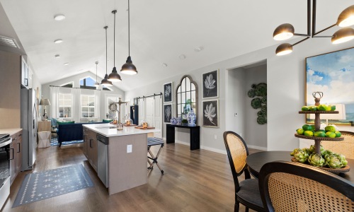 Single-story 2 bedroom Villas